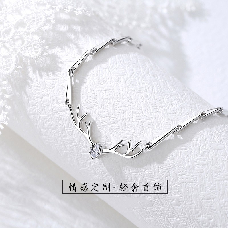 鑫铂尼 一路鹿有你925银手链 韩版时尚麋鹿饰品女情侣闺蜜手镯时尚首饰情侣女款小鹿手环女520情人节生日礼物高清大图
