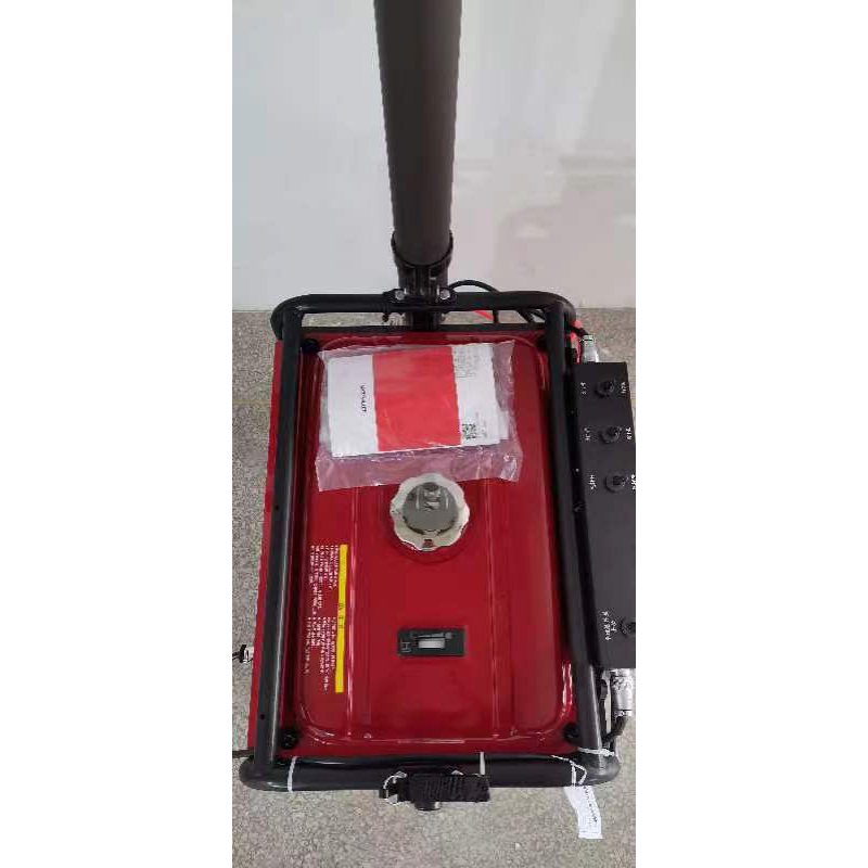 亮视 OY10 4*500W IP54 续航时间≥12h 220V 冷白 全方位移动照明灯组高清大图