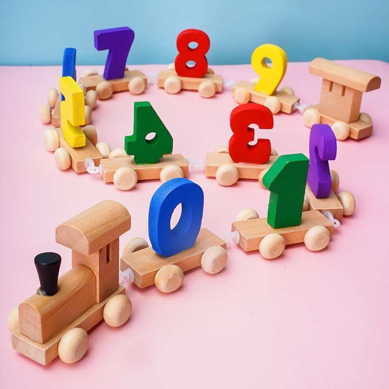 12节数字小火车男女孩早教益智木制拼装拖拉智力积木玩具车幼儿童木质