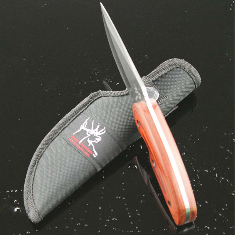 户外小刀 野营丛林战术小刀 探险刀便携刀 逃生刀 战术一体直刀