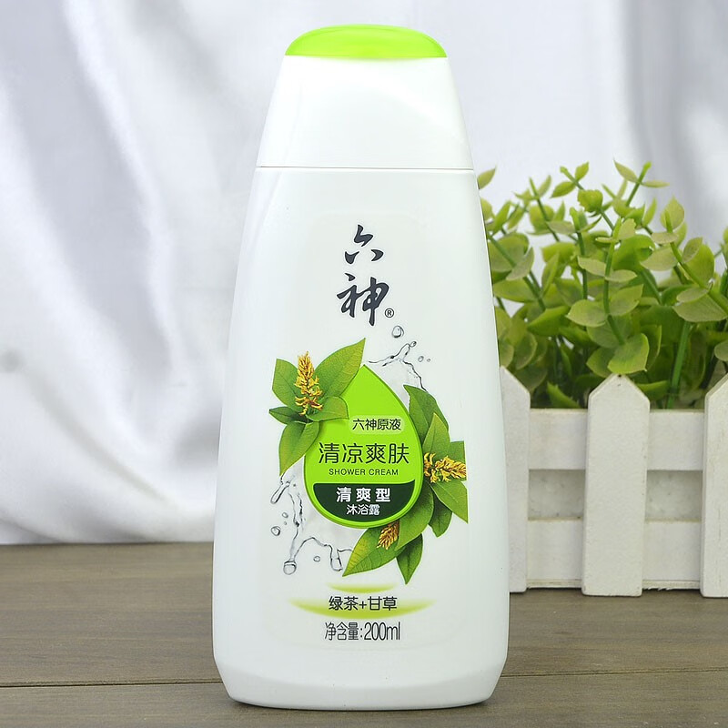 六神沐浴露清凉爽肤绿茶甘草男女留香沐浴露乳旅行装 200ml( 绿茶+甘草)