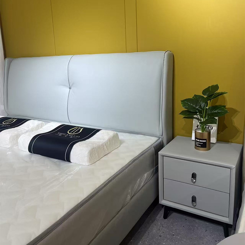 科朔生态真皮床现代简约皮床工厂展厅实拍轻奢风网红床913#