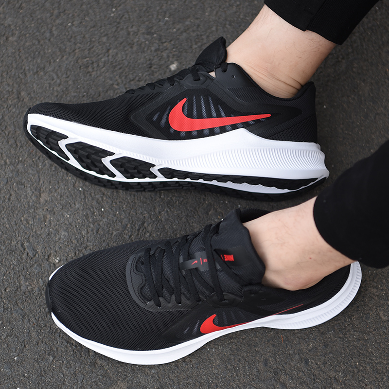 NIKE耐克男鞋2021冬季新款正品跑鞋运动鞋网面透气跑步鞋