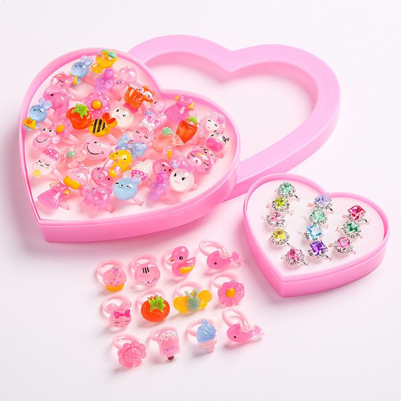 新款儿童玩具女童戒指环卡通女孩公主首饰水晶宝石钻石卡通随机12个