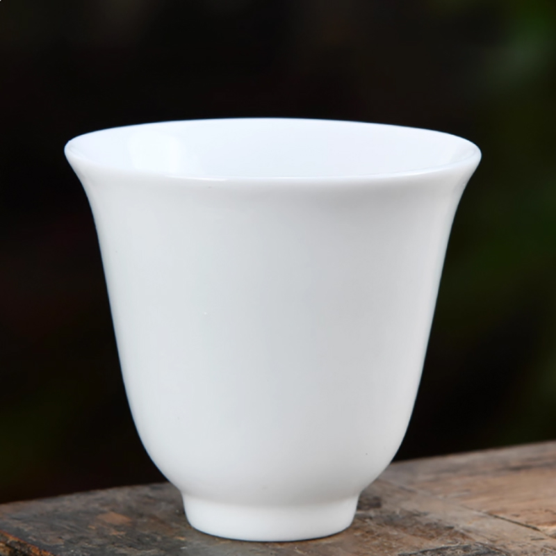 高白瓷茶杯35ml 口径5cm高4.8cm 5个起售高清大图