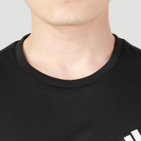Adidas 阿迪达斯男子2024新款运动休闲圆领短袖T恤HR8727 ZP