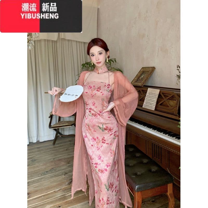 YIBUSHENG自制粉序平领开叉挂脖国风改良旗袍新中式修身显瘦粉色吊带连衣裙图片
