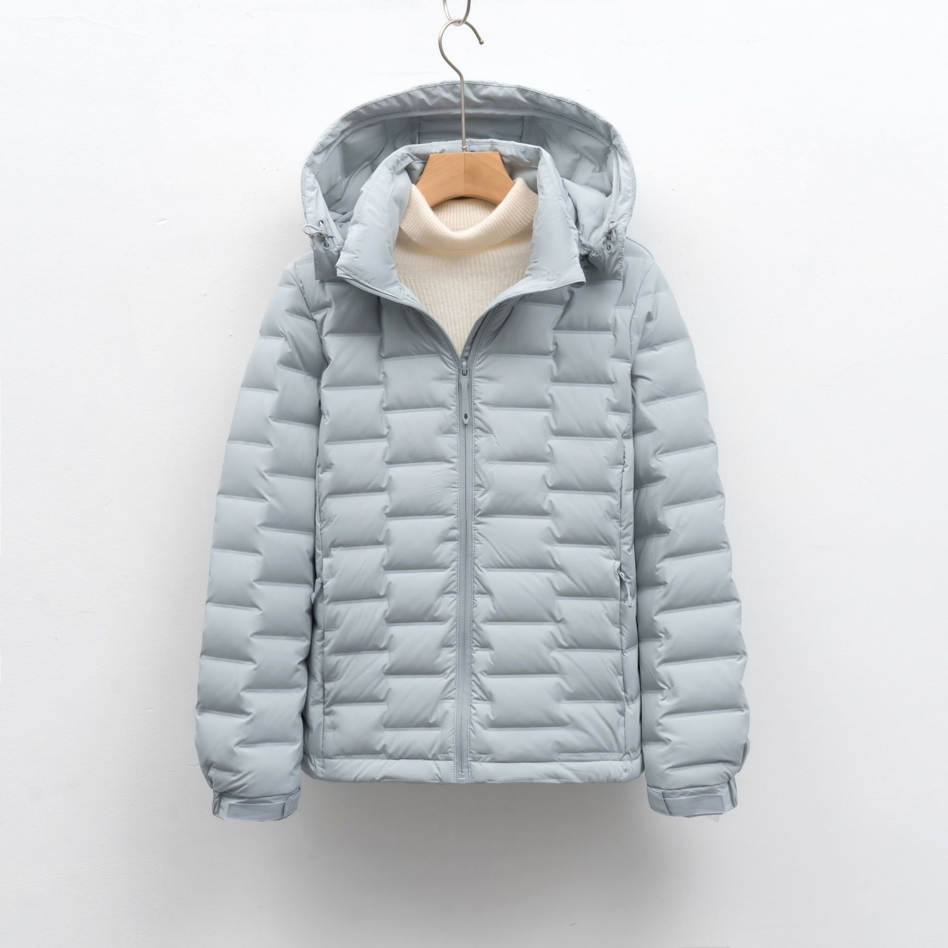 90绒新国标户外轻薄羽绒服女秋冬短款连帽轻便上衣外套_85281 冰岛蓝 L