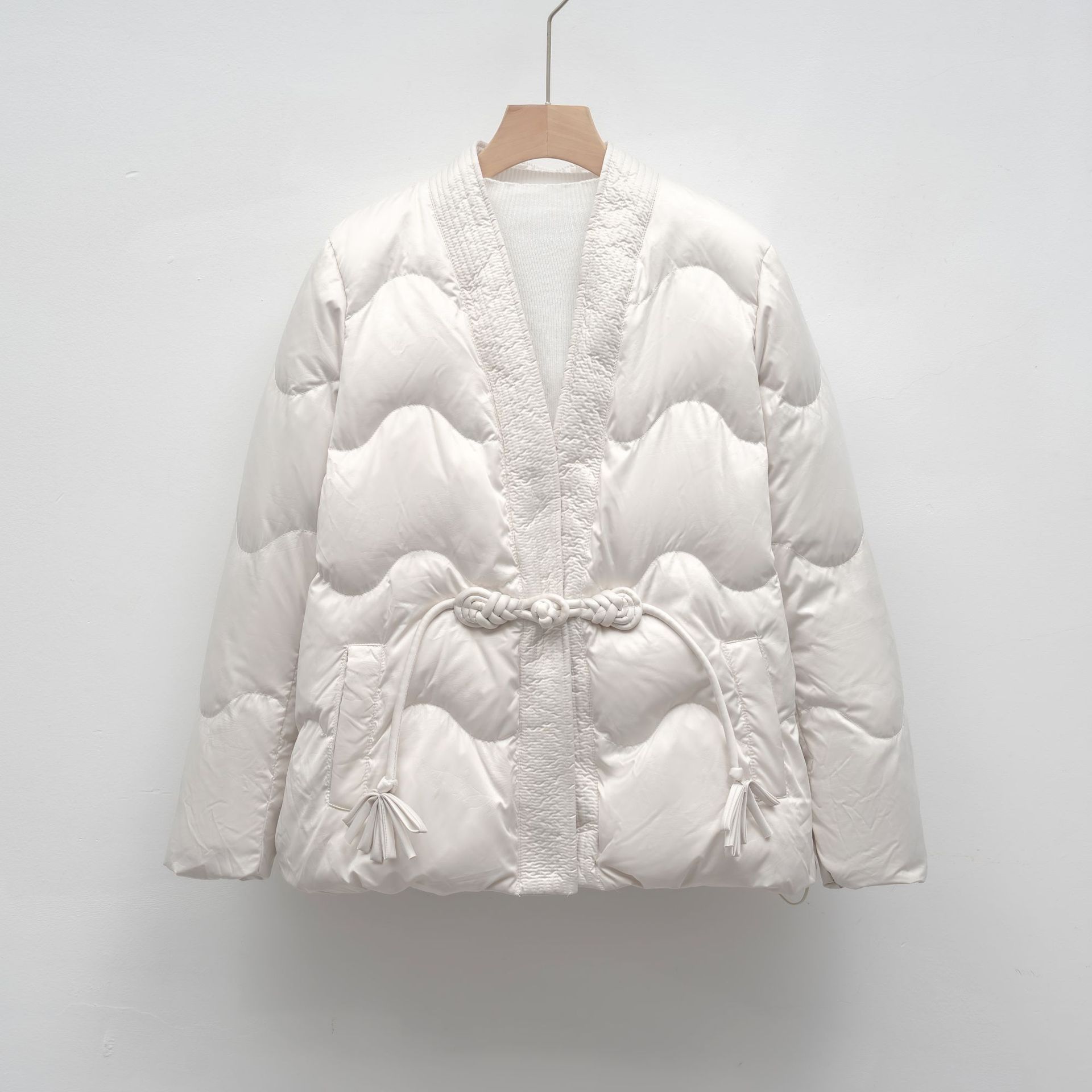 羽绒服新国标90绒休闲秋冬简约国风纯色V领宽松外套高清大图