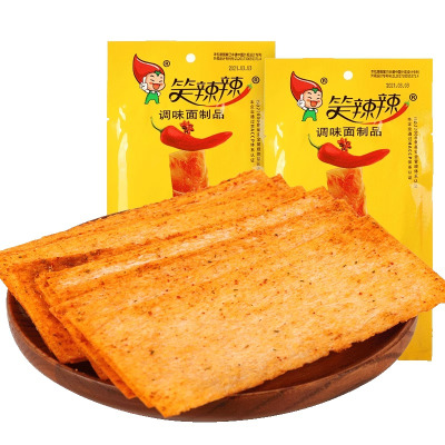 笑辣辣印度飞饼辣条干辣片硬质脆大辣片老式童年回忆怀旧休闲零食14g*7包