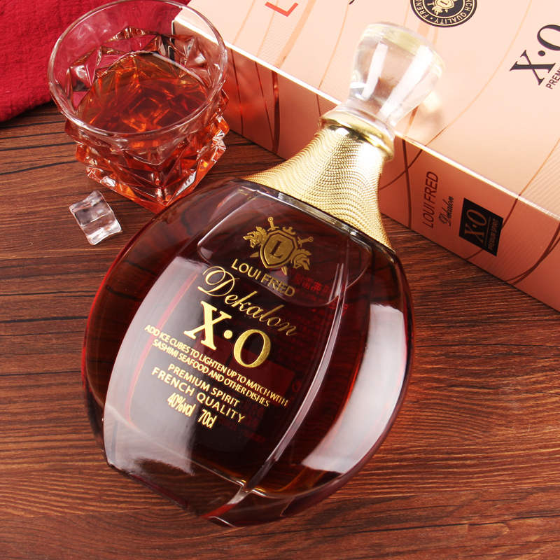 白兰地xo法国进口带礼盒装送礼经典洋酒40度700ml