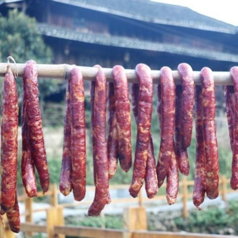 正宗农家自制麻辣香肠四川风味纯肉腊肠湖南湘西肠咸肉