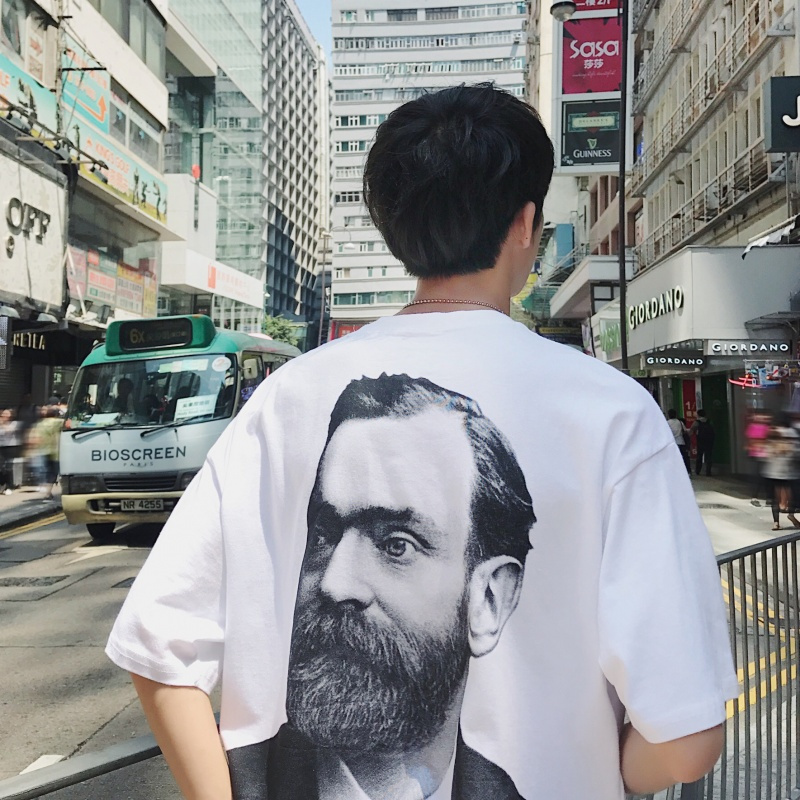 港风复古印花圆领短袖T恤夏季年轻青年宽松半袖打底衫男生上衣