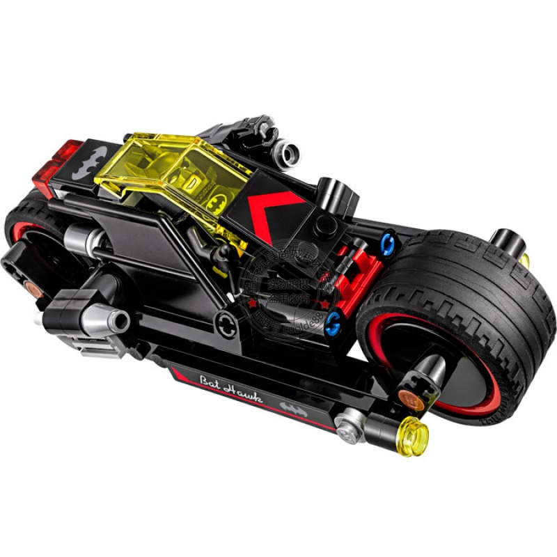 超级英雄蝙蝠侠双面人双重破坏机战车兼容乐高拼装积木玩具70915蝙蝠