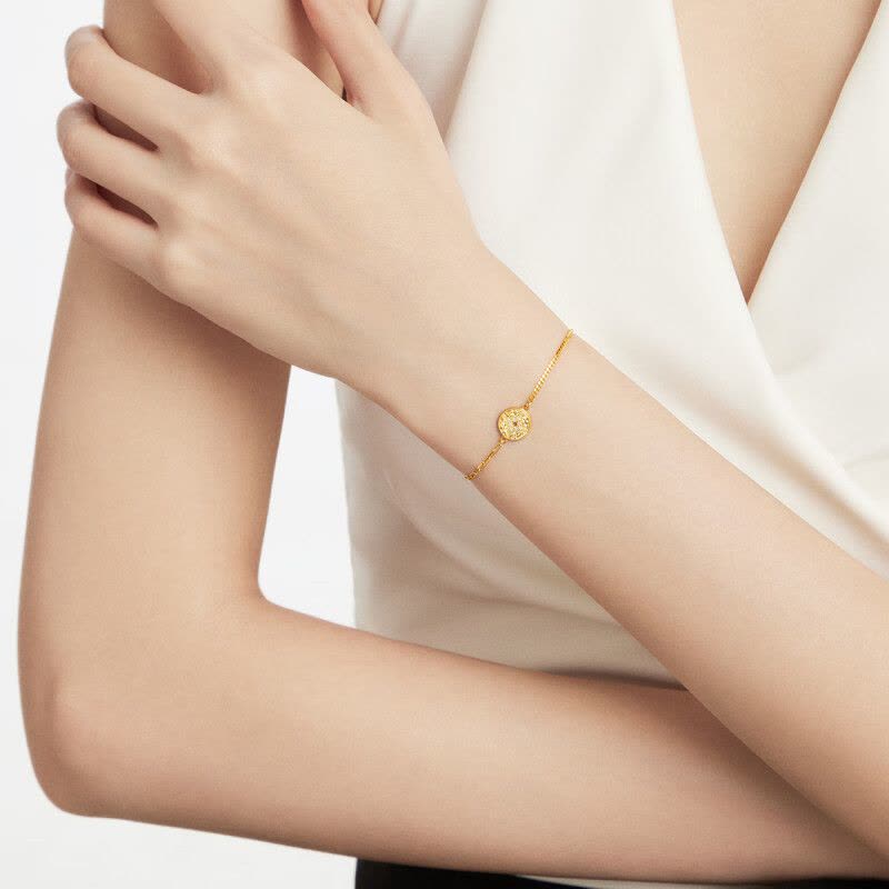 周大福碎金铜钱碎碎冰碎冰冰 足金镶钻黄金手链女ERU59图片