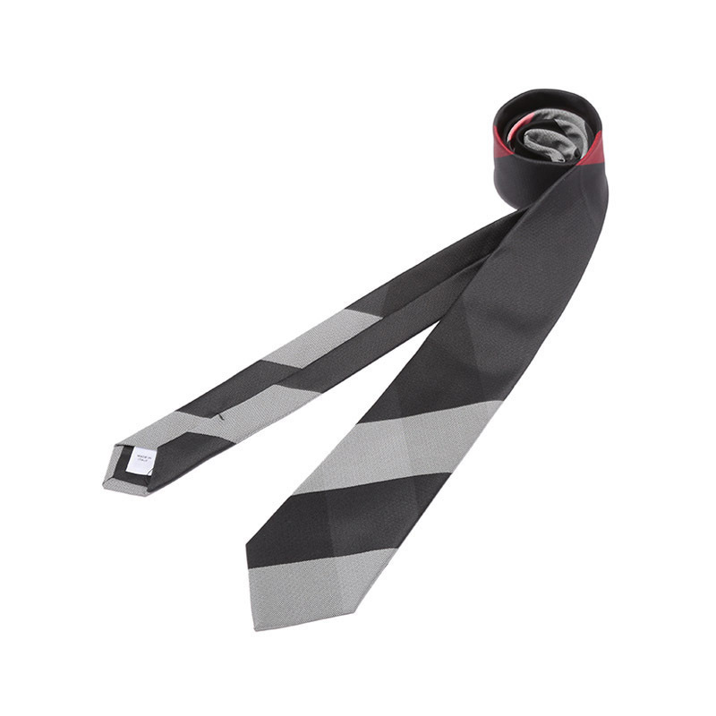 博柏利burberry男款丝质大号格纹经典剪裁领带8017275