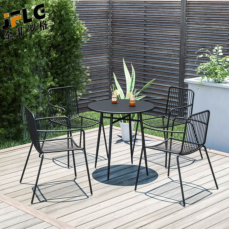 金菲罗格现代简约铁艺户外休闲桌椅 黑色一桌四椅高清大图