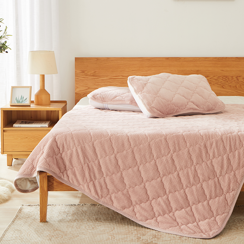 网易严选床垫吸湿发热抗菌冬季暖绒垫温暖保暖蓄热家用双人保暖垫