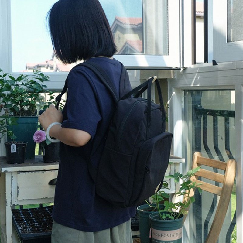 军绿色 可放下A4课本 花曦家 小众书包女夏设计感大学生双肩包简约14寸电脑包日系背包