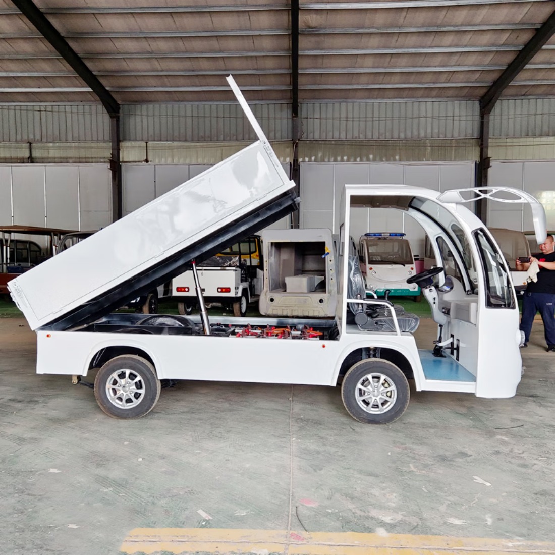 龙云天盾电动四轮皮卡车单排2座可升降翻斗车园内厂区景区载货中转车场内拉货转运车 敞篷标配