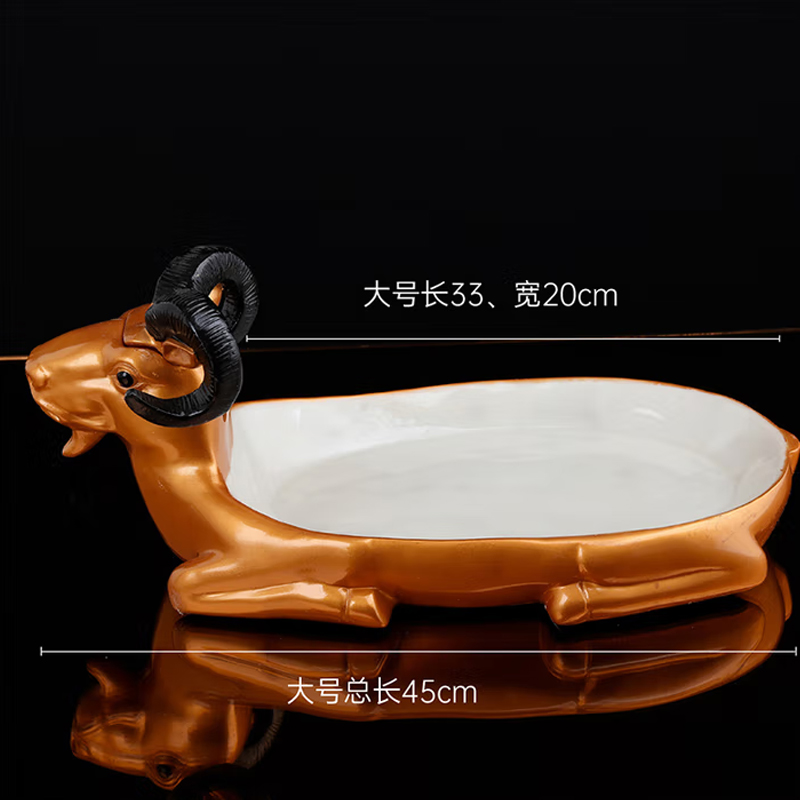 材质环保树脂 金色趴羊款菜盘 尺寸:总长45cm高清大图