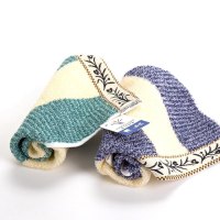 金号 36*34cm 纱绣花加厚柔软 方巾 (颜色可选 红/兰)2621 (单位:条)