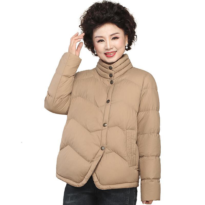 迪鲁奥(DILUAO)妈妈羽绒服女短款小羽绒服中年秋冬装洋气外套2021新款中老年羽绒服品牌女装