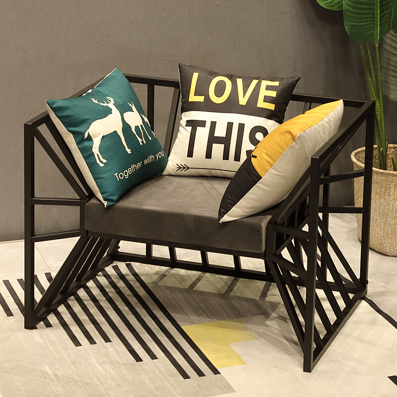 复古工业风铁艺沙发服装店铺北欧会客接待工作室铁架沙发茶几组合