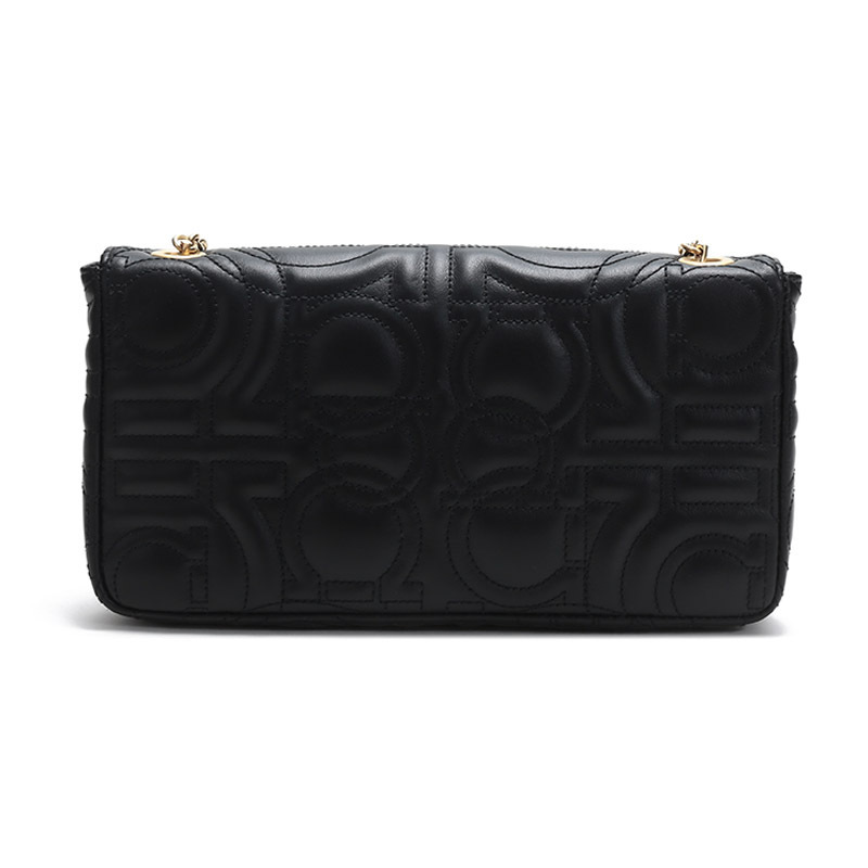 salvatoreferragamo菲拉格慕女士牛皮gancini绗缝迷你单肩斜挎包手拿