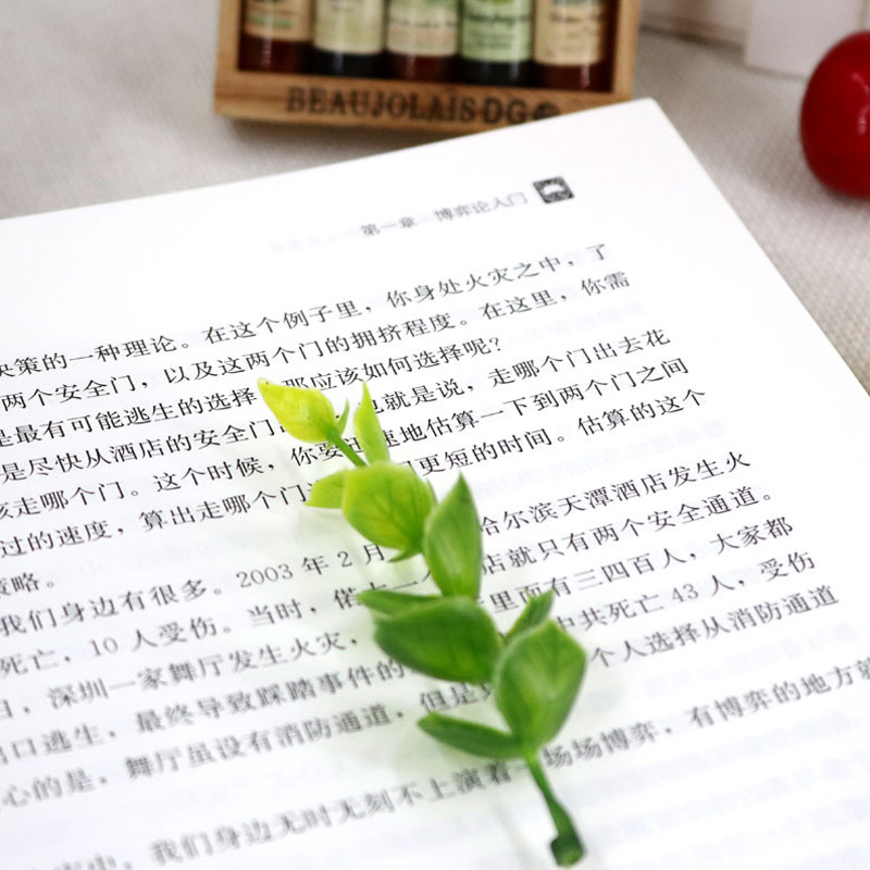 正版书籍 博弈论一高级思维和生存策略(精装)励志与成功 智力与谋略 囚徒困境 纳什均衡 智猪博弈 枪手博弈 书籍 经