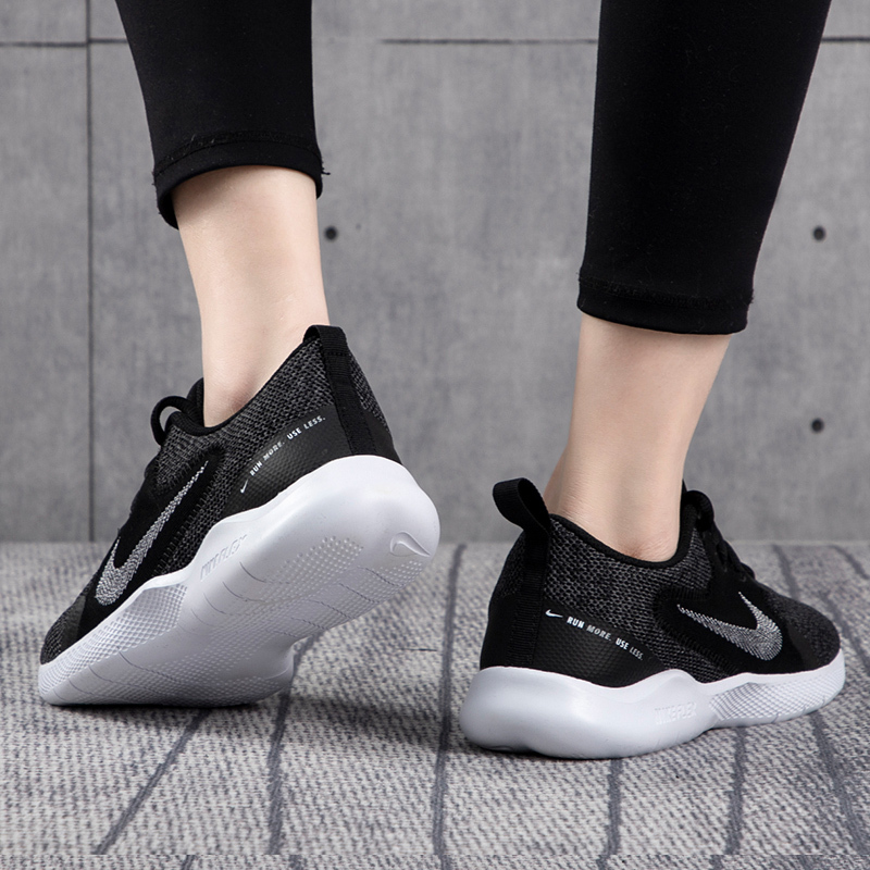 Nike耐克女鞋2021冬季新款运动鞋低帮网面透气耐磨跑步鞋
