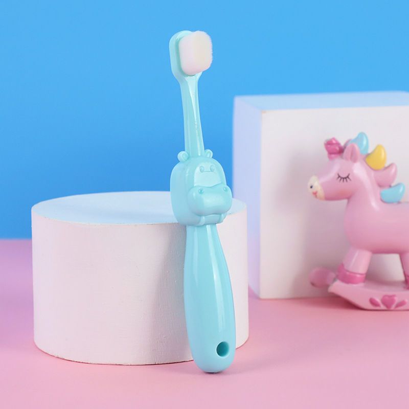 儿童卡通软毛牙刷可爱河马柔软万毛小头宝宝婴幼儿护牙龈深层清洁黄色