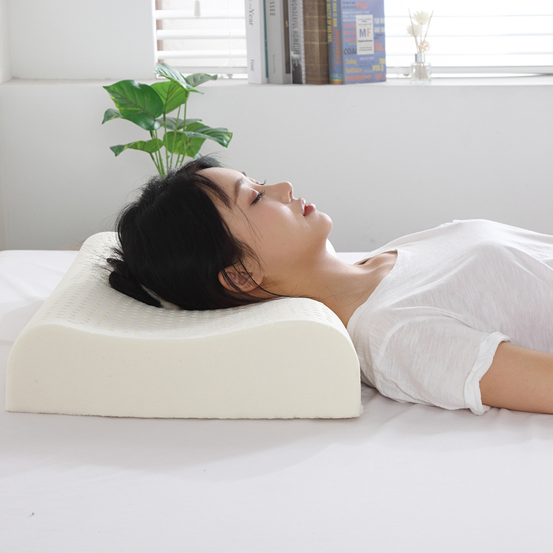 泰国进口天然乳胶枕头护颈椎助睡眠枕头儿童乳胶枕按摩家用除螨抑菌