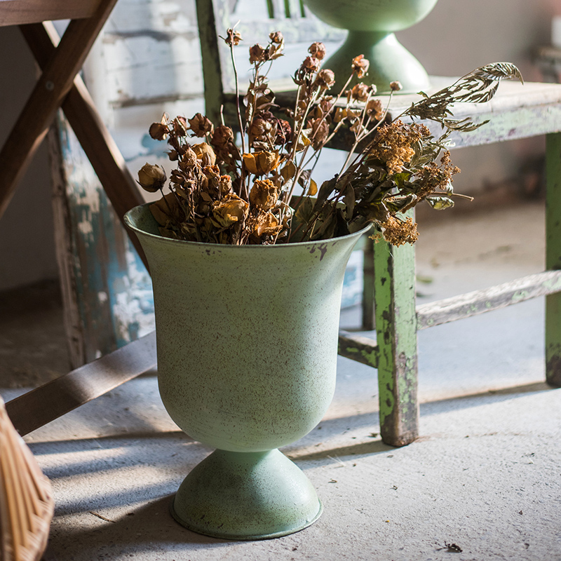 森美人大型铁艺高脚杯花器花盆 装饰收纳复古Tiffany蓝杂货花园高清大图