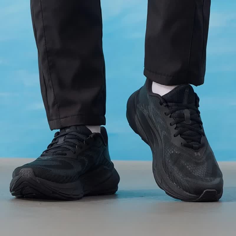 安德玛（Under Armour）男鞋新款透气缓震回弹耐磨轻便跑步鞋运动鞋跑鞋6006717-003 ZP高清大图