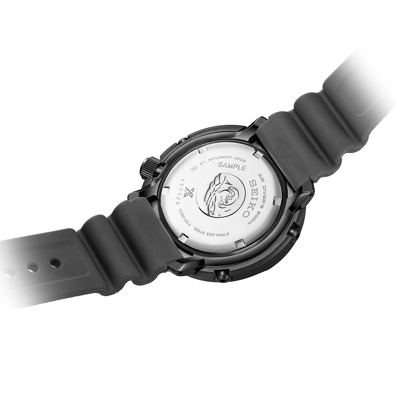 精工(SEIKO)PROSPEXStreet Series系列200米防水运动太阳能罐头男表 SNE537P1
