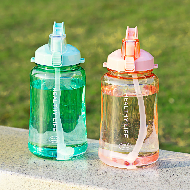 大水杯2000ml大号大容量水壶超大男女生1500毫升便携外出吸管杯子