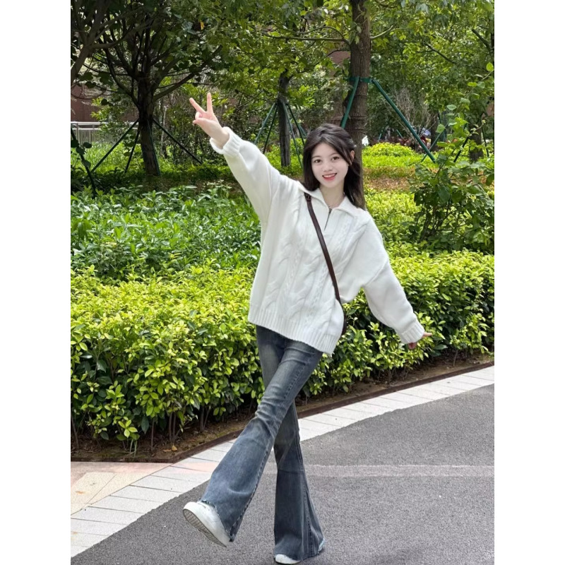 语娄藏青拉链领针织毛衣女装2023新款设计感韩系套头慵懒上衣