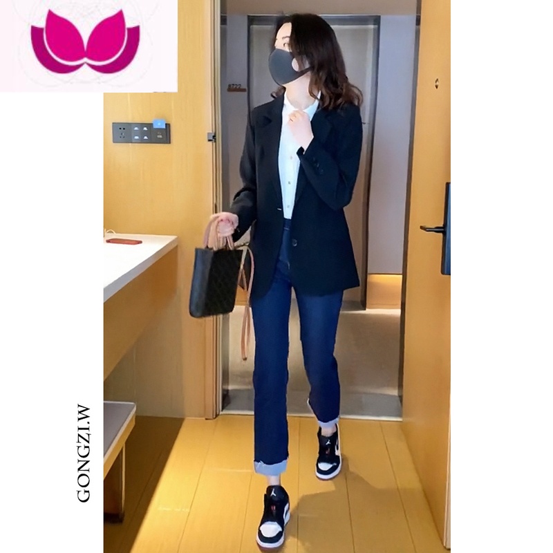 七斓高级时装套装减龄春装时尚复古英伦风西装外套女卷边牛仔裤套高清大图