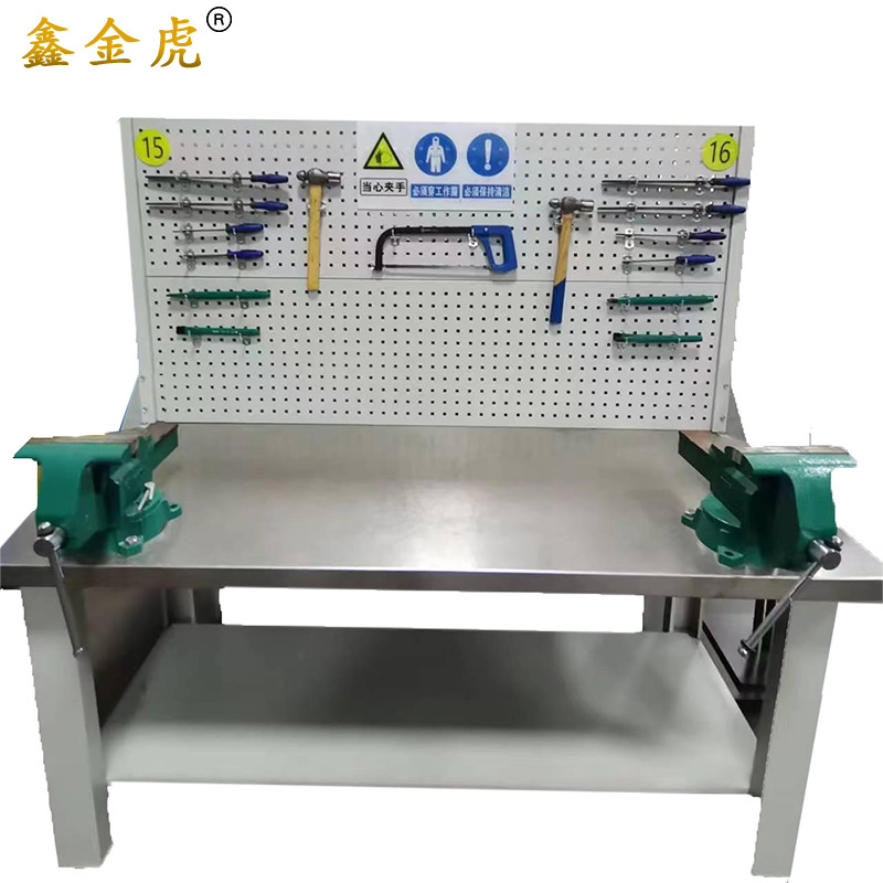 鑫金虎钳工工作台c1张高清大图