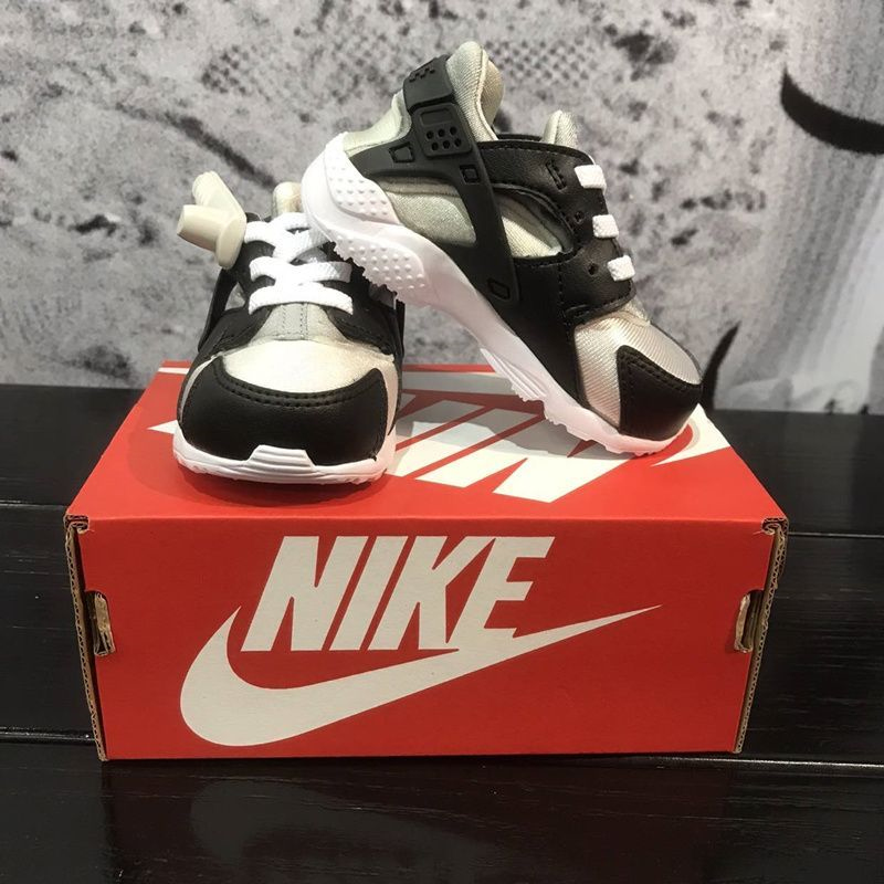 Nike耐克跑步鞋轻便舒适低帮婴童运动鞋704950-044 Z