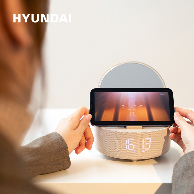 韩国现代(HYUNDAI)YH-F166多功能无线充化妆镜音箱(优雅紫)