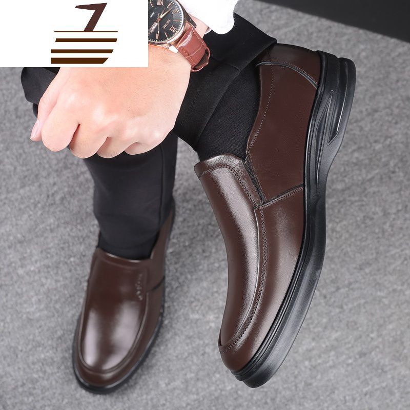 尗卡软底头层牛皮爸爸鞋男中老年真皮商务套脚皮鞋男士透气休闲鞋