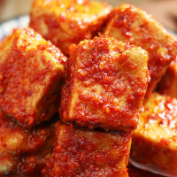 三和四美香辣红方豆腐乳300g调味火锅蘸料腐乳扬州特产瓶装下饭菜