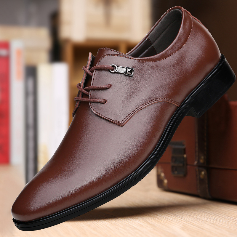 迈凯恩品牌秋季新款男士皮鞋男鞋青年商务英伦黑色休闲透气正装皮鞋