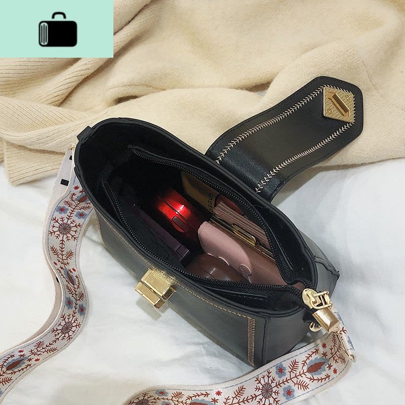 ins网红小包包女2020新款潮韩版百搭宽肩带单肩斜挎包时尚水桶包NEW LAKE女斜挎包图片