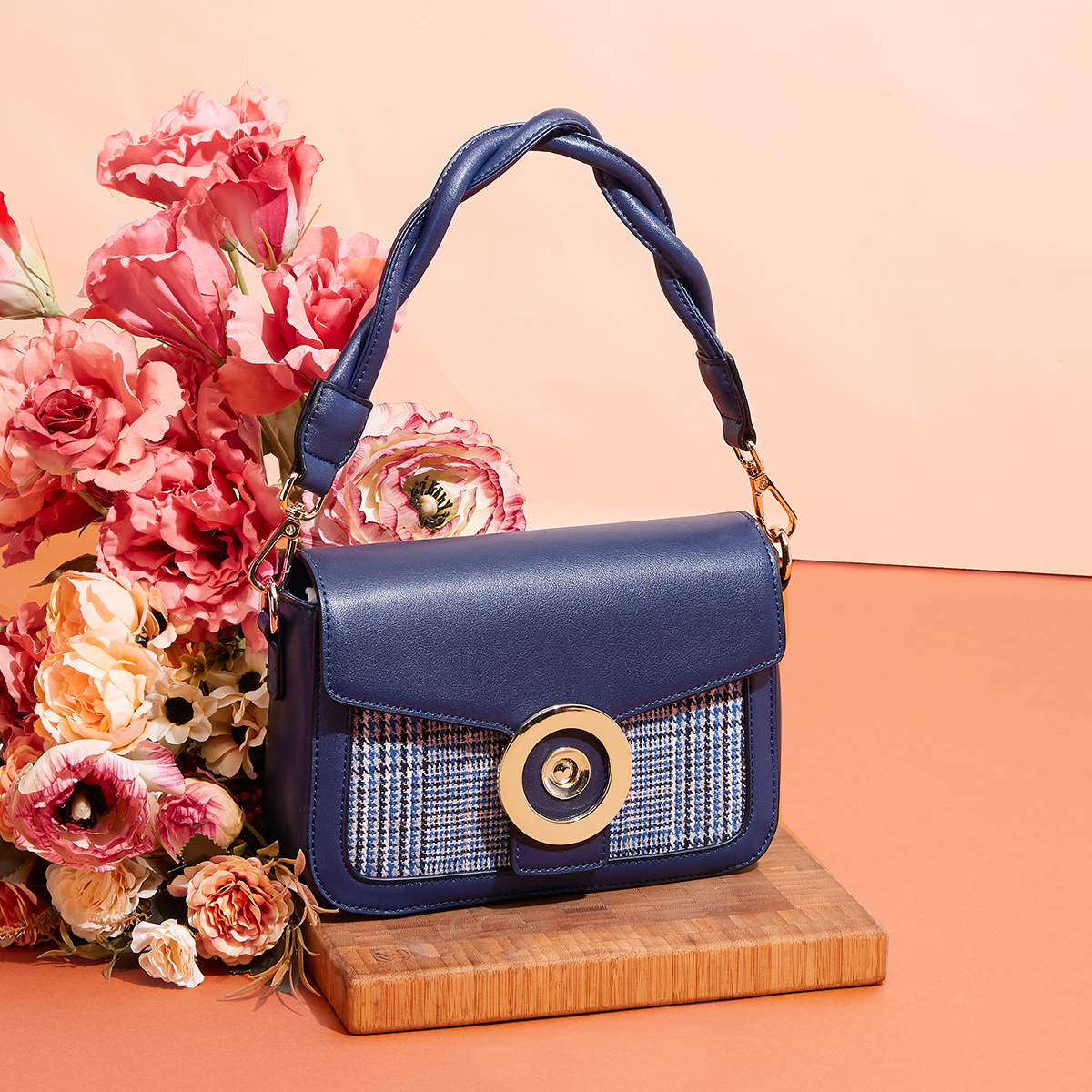 马克华菲麻花手提小方包新款真牛皮包包格纹单肩斜挎包手提包女包参数