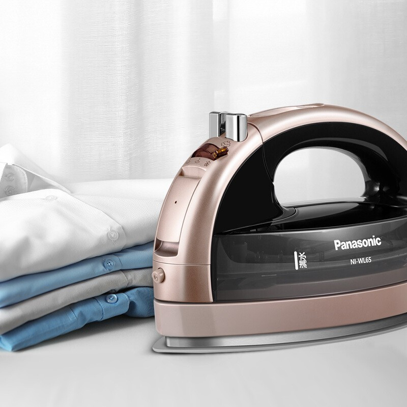 松下(panasonic)挂烫机 挂烫机家用 手持挂烫机 熨烫机 熨斗家用 蒸汽