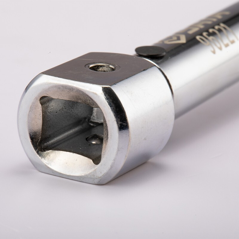 世达(SATA) 96222 专业级可调式换头扭力扳手 5-25Nm高清大图