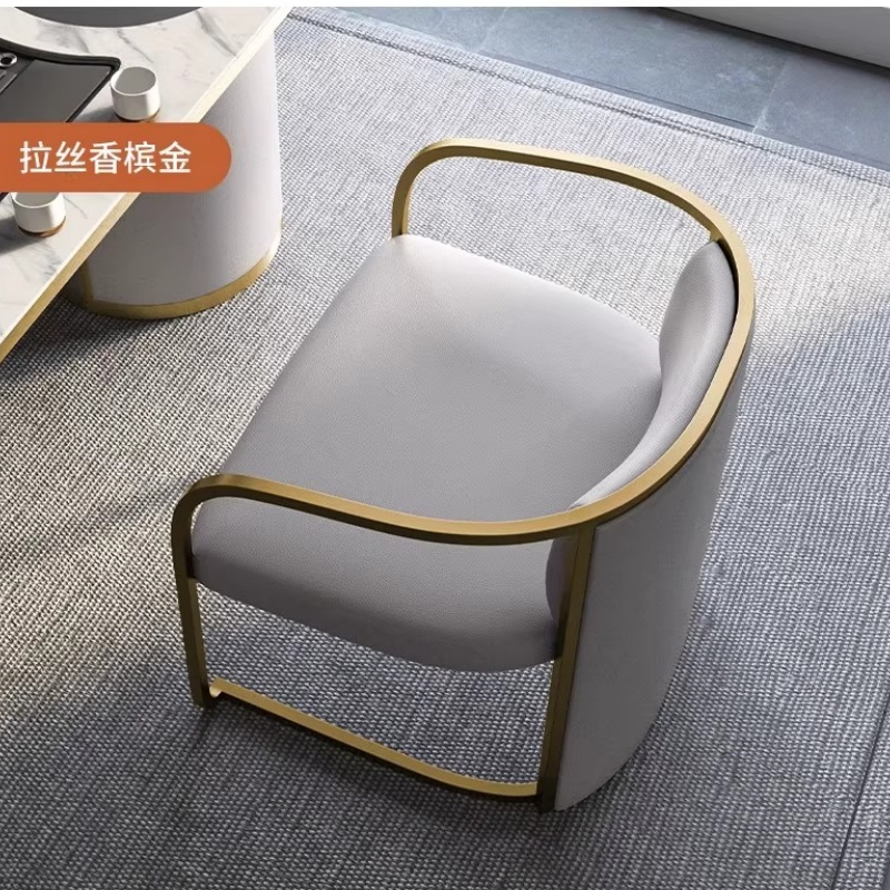 鑫木樽 洽谈椅 皮质 把高清大图